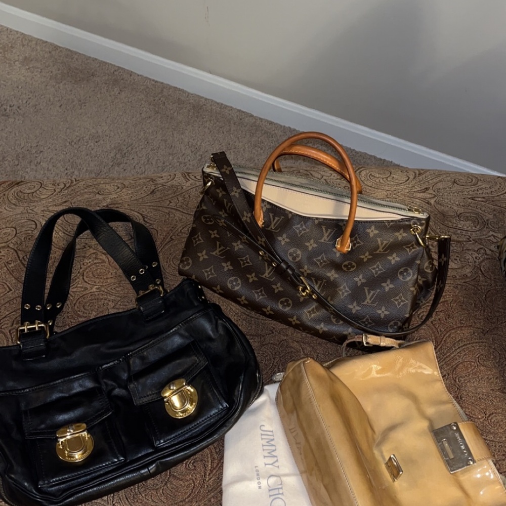 Designer handbags - Picture 3 of 3